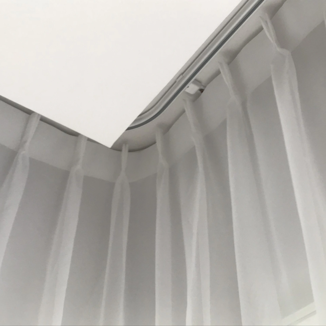 Karnisze Ręczne Wrocław - Intirol zdjęcie nr 2