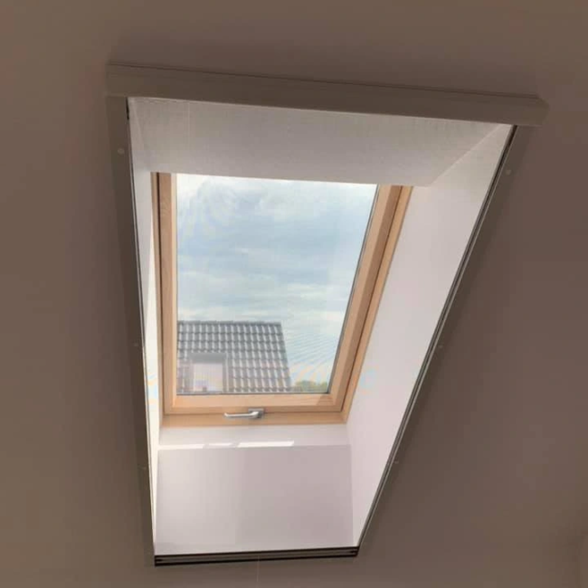 Moskitiery Do Okien Dachowych Wrocław - Intirol zdjęcie nr 1